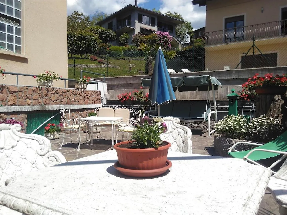 Prázdninový dům Holidayhome Casa Lilli 2 Luino - Eli Apartment With Lake View Dumenza